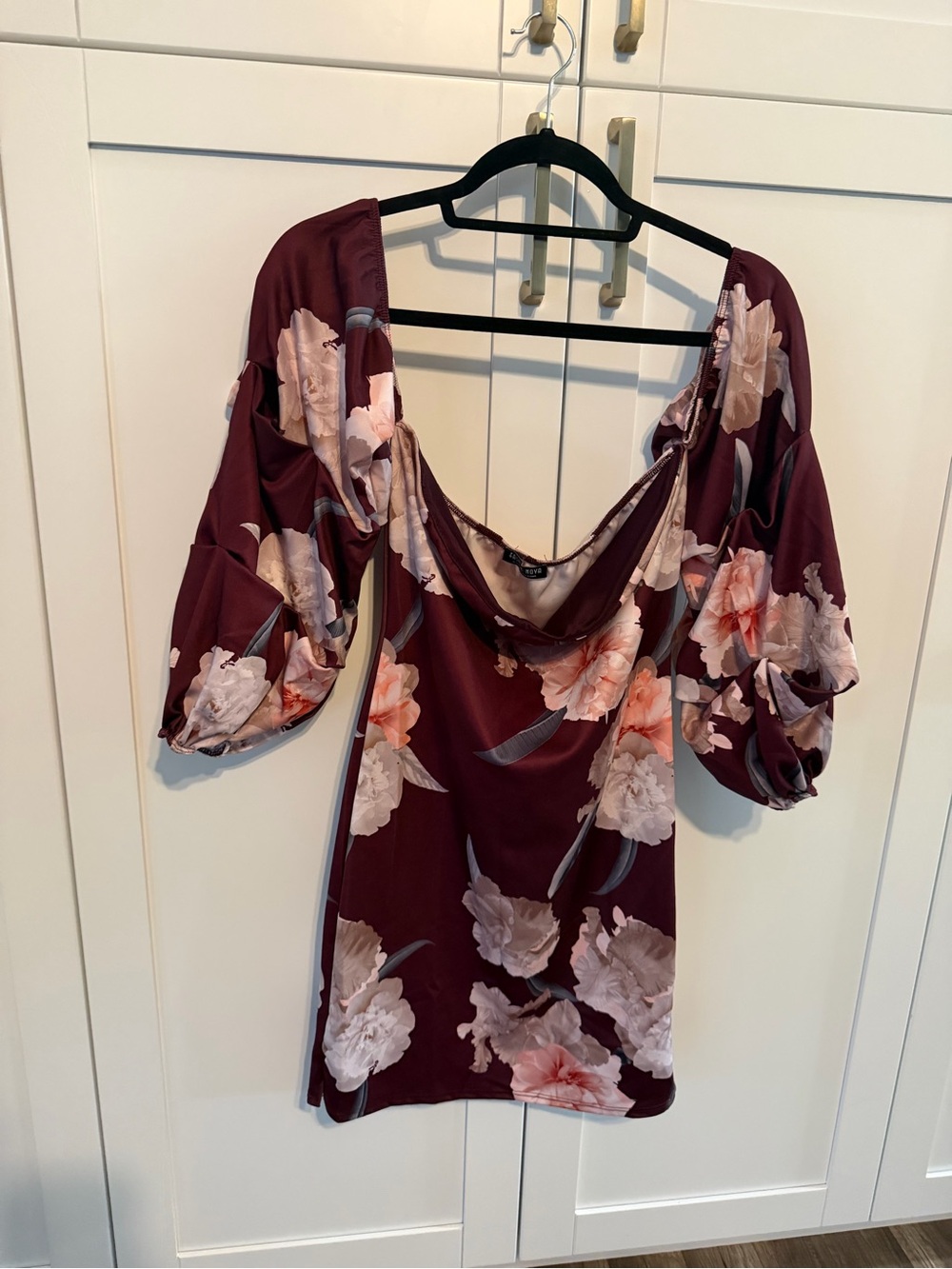 Fashion Nova Burgundy Floral Puff-Sleeve Mini Dress